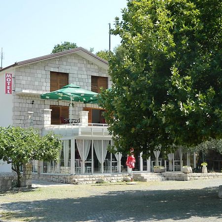 Motel Jelcic Čapljina Buitenkant foto